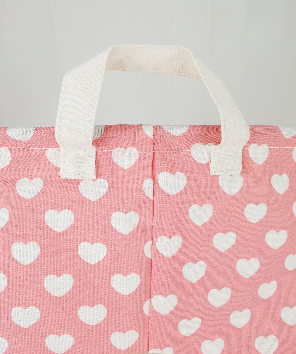 MAIZMZ pink hamper close-up shows durable stitching and fabric texture.