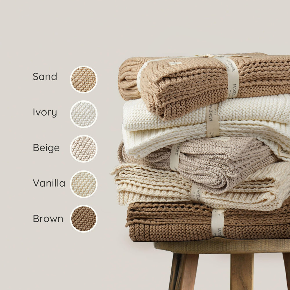 Makemake Organics 30x40 blanket: ideal size for naps and travels.