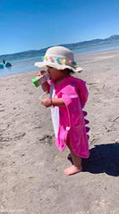Maleroads toddler-size 0-4y towel ready for home bath and cozy warmth.