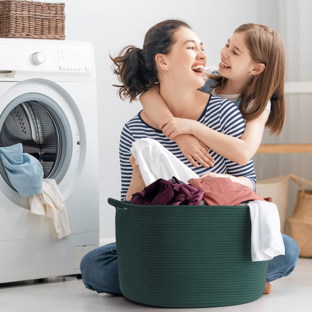 Maliton round foldable rope bin with built-in handles for easy carrying.