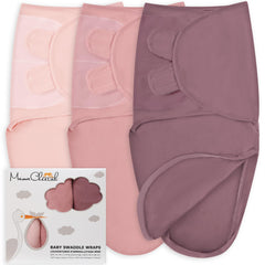 Mama Cheetah zipper swaddle close-up shows smooth zipper and snug fit.