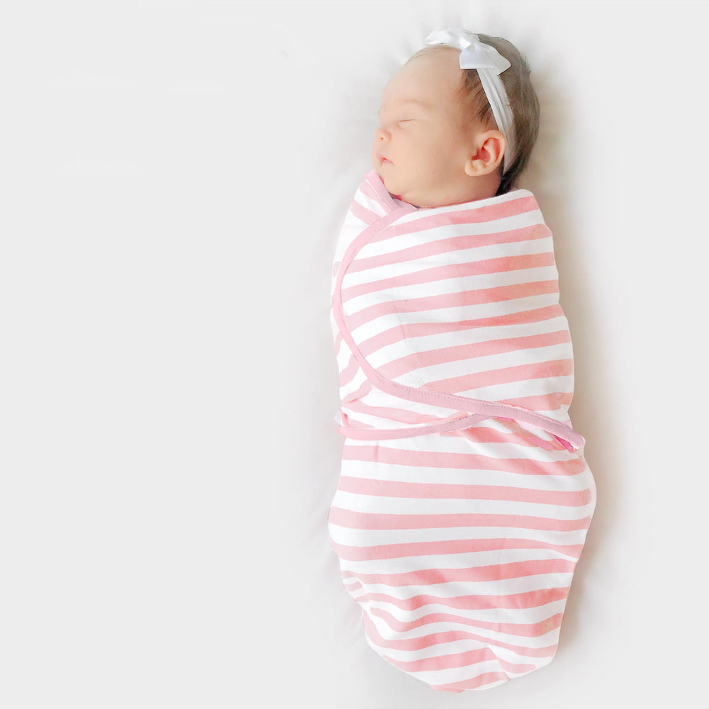 Mama Cheetah unisex design appeals as a practical, gift-ready baby accessory.