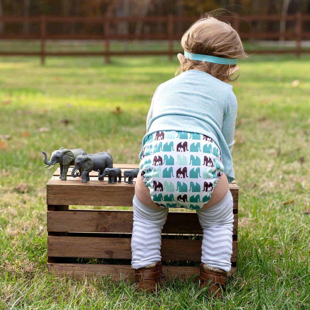 Mama Koala 3.0 inner AWJ lining shown for breathable, skin-friendly moisture management.
