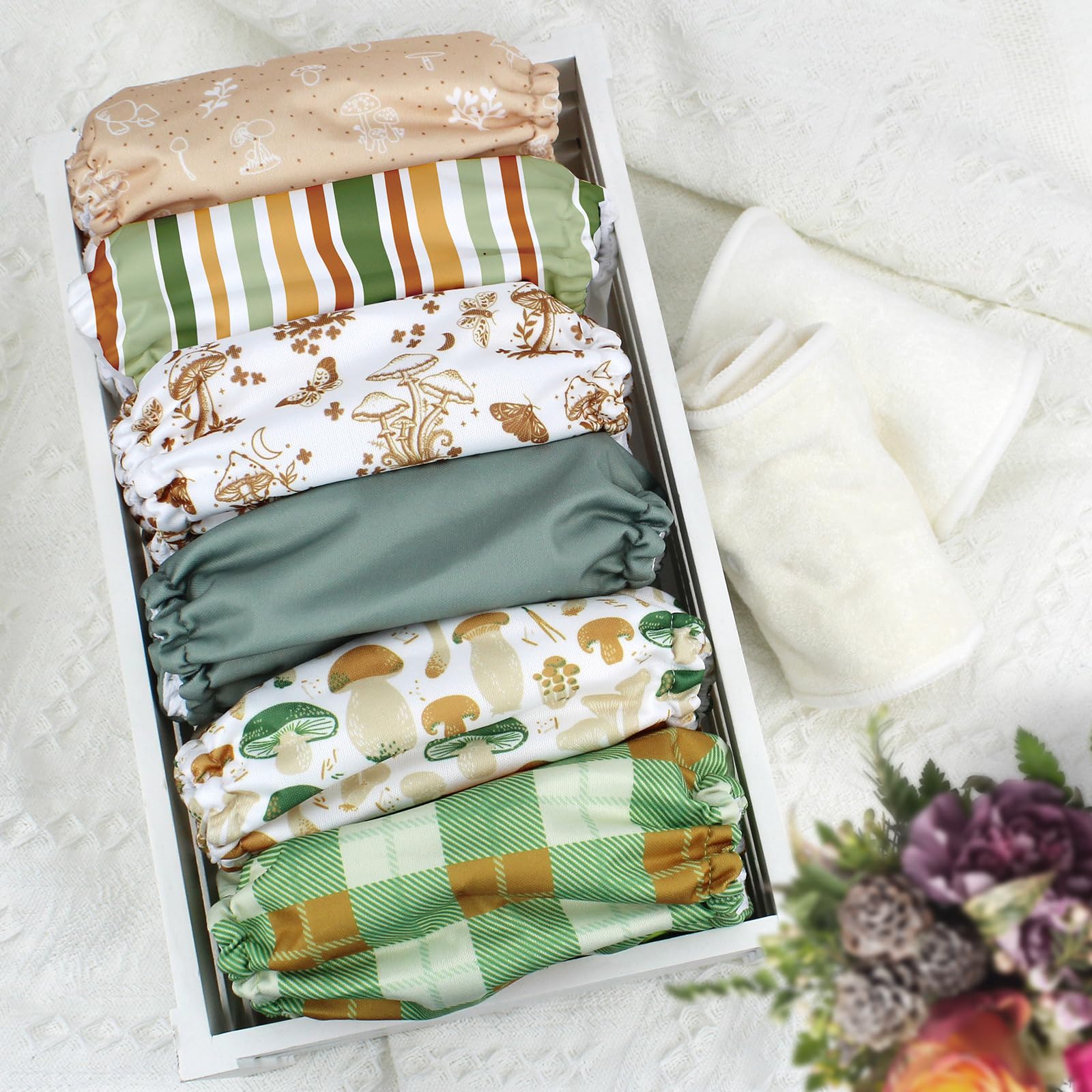 Mama Koala 3.0 snug leg openings reduce leaks for extended wear.