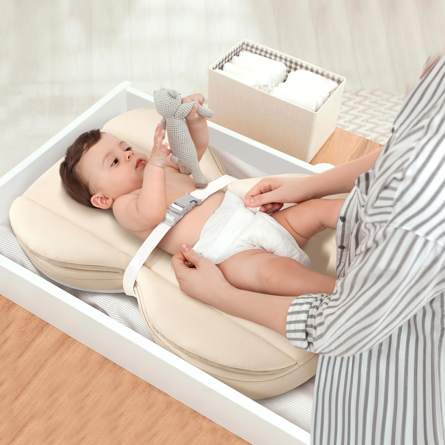 mamatepe memory-foam and wipe-clean surface balance comfort and cleanliness