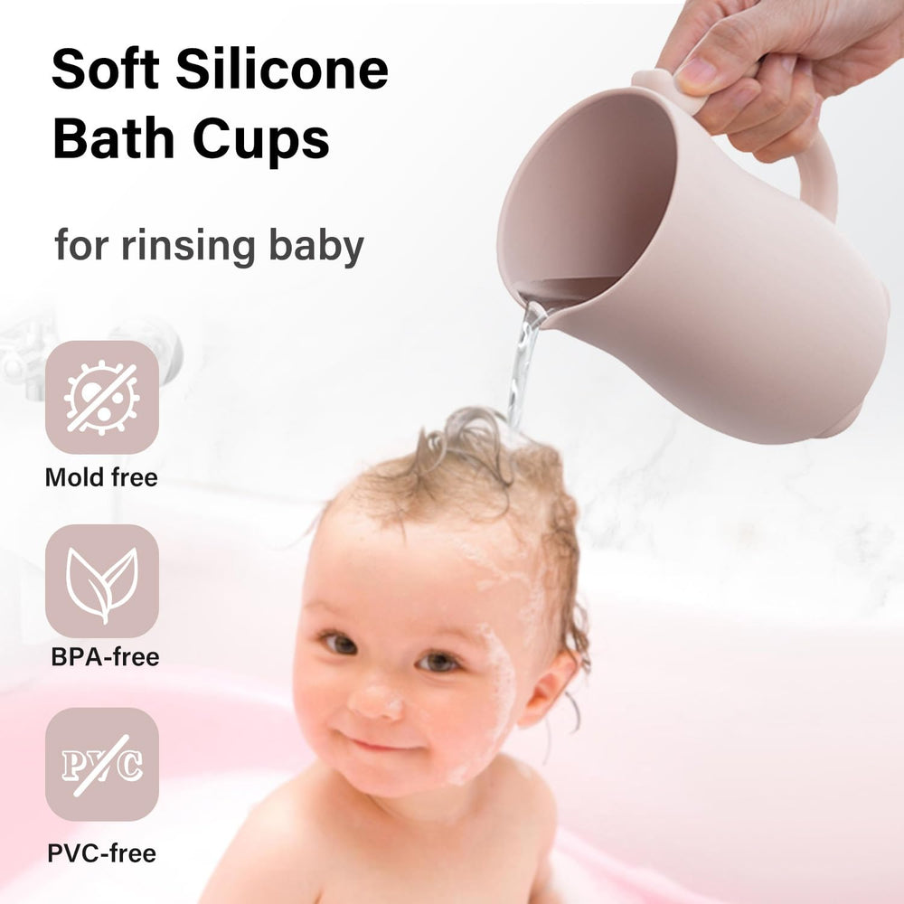 mandoo Baby Bath Rinse Cup showing 700ml capacity for efficient bath rinsing
