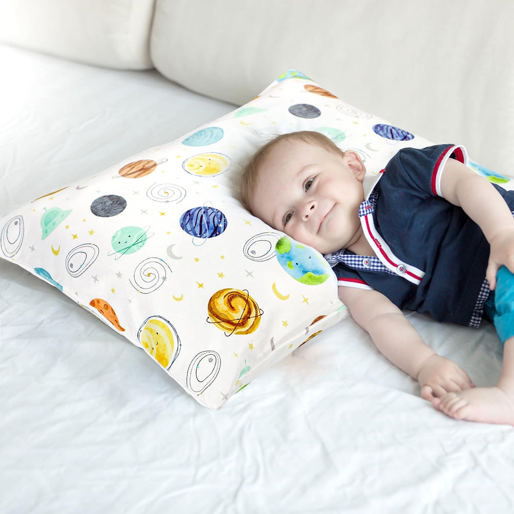ManFaiSky travel pillow cover helps keep pillows clean on trips.