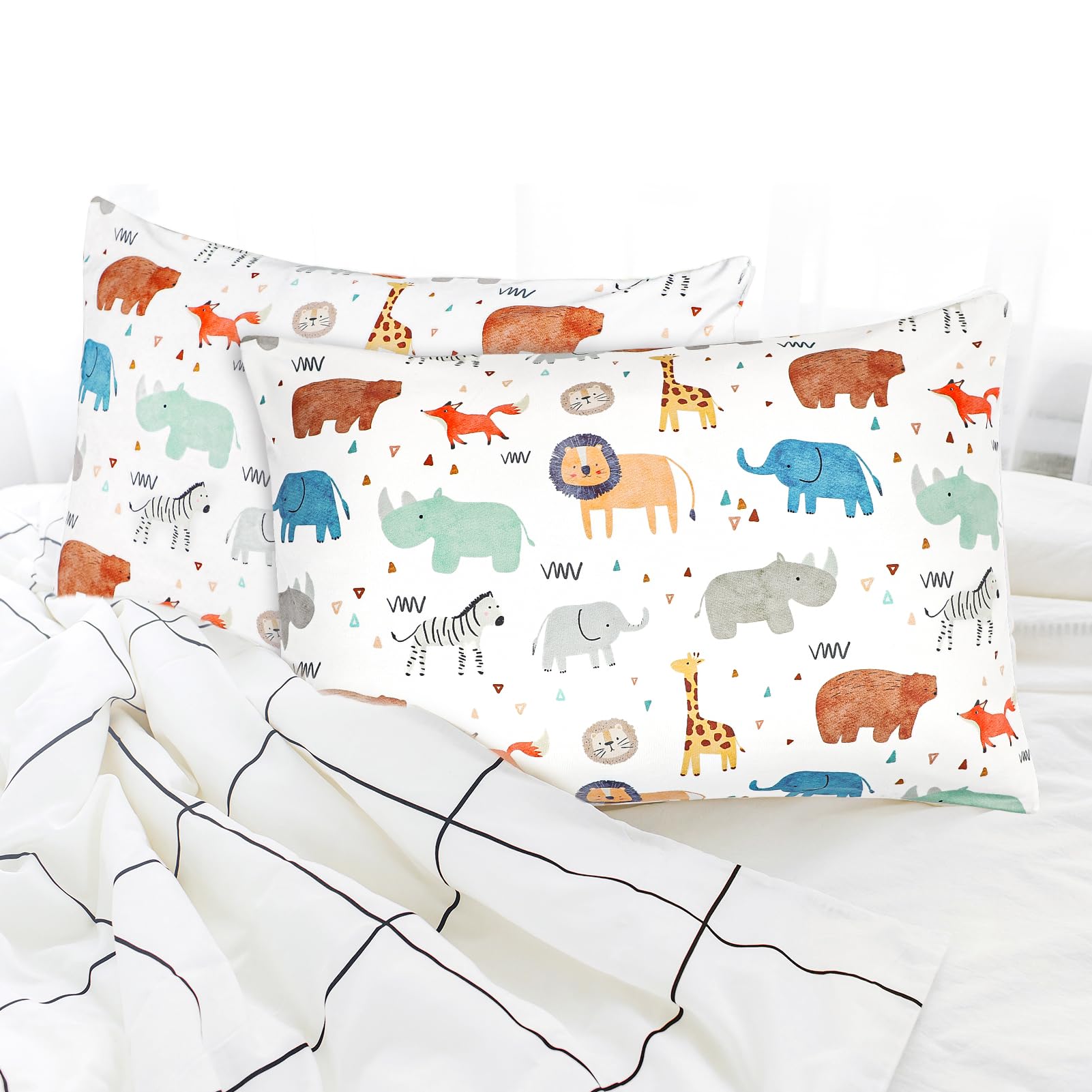 ManFaiSky durable, fade-resistant fabric stands up to repeated washes.
