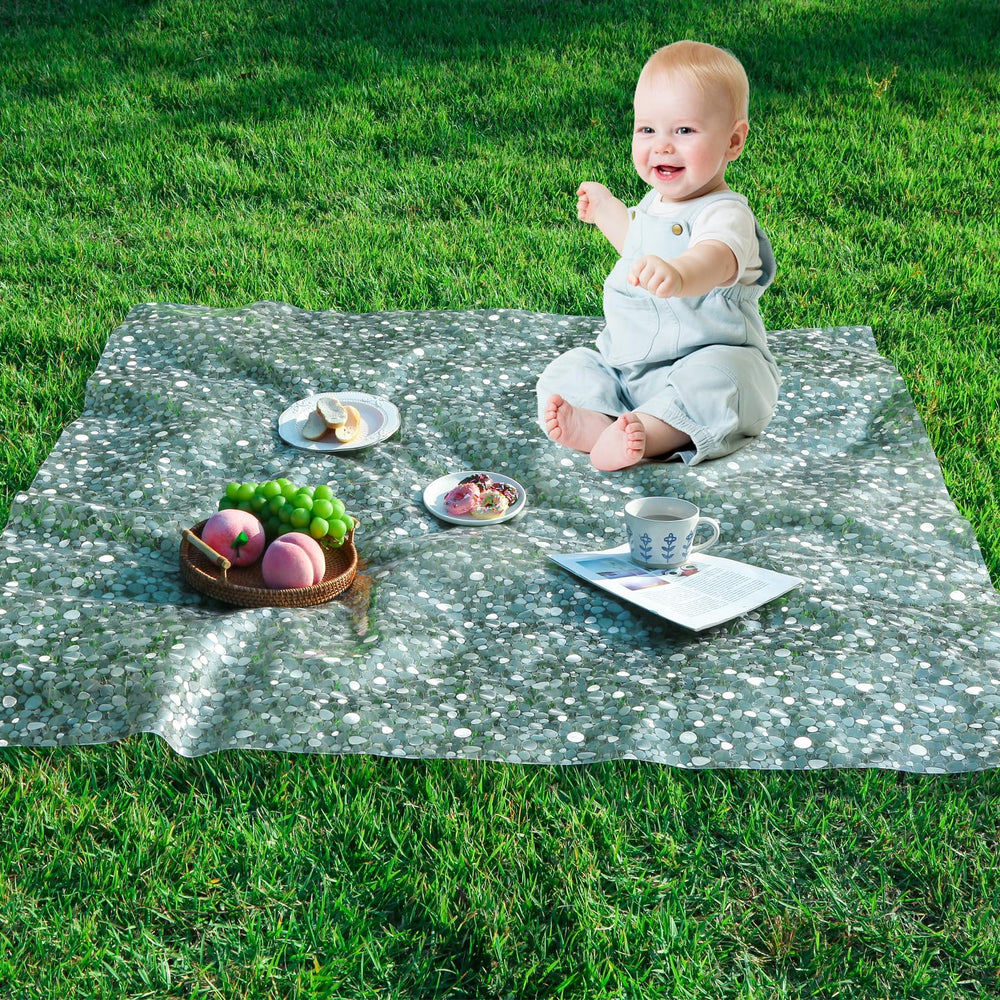 MatLeya BPA-free PVC mat ensures safe, durable feeding protection