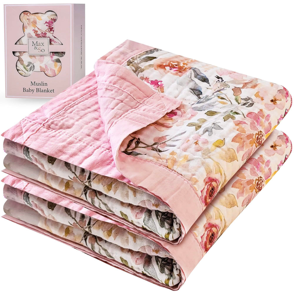 Max&So muslin blanket close-up shows soft cotton texture for sensitive babies.