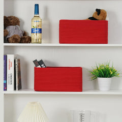 Maxuni reinforced hidden handles illustrate easy carrying and gifting versatility