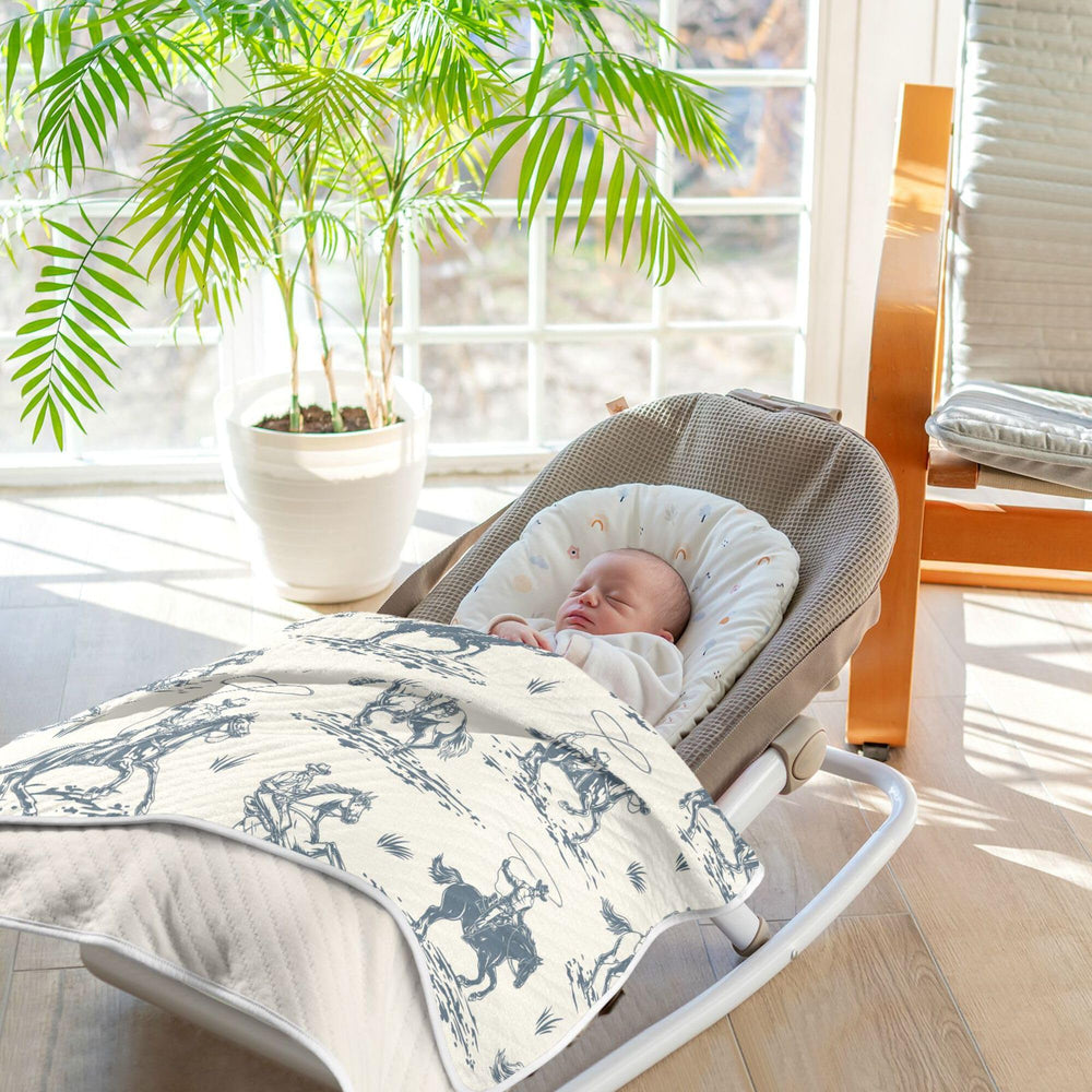 Mazeann Cowboys blanket is machine-washable and easy to care for.