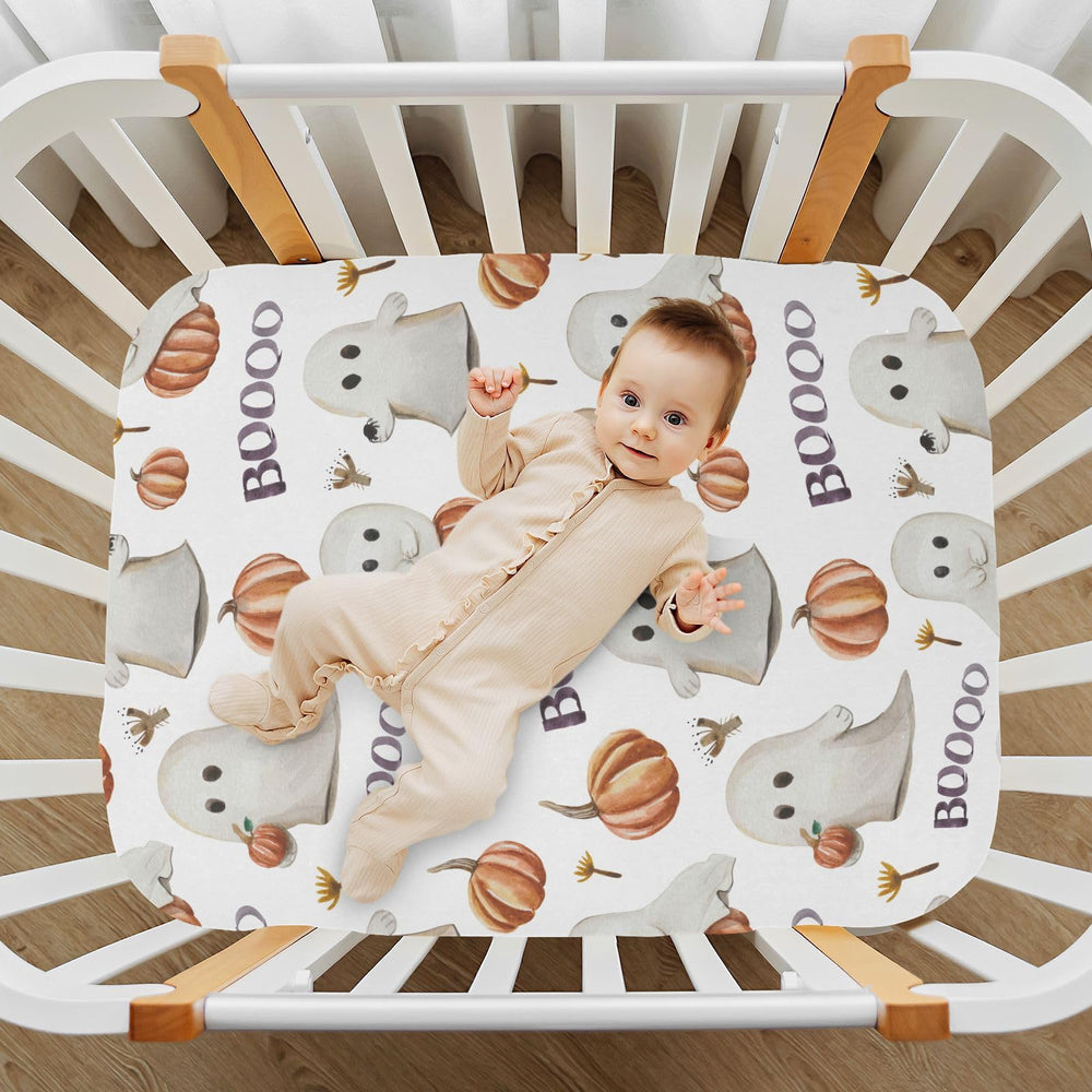 Mazeann Ghosts Pumpkins crib sheet uses non-toxic dyes for fade-resistant prints