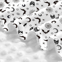Mcewoel Gothic 360° privacy coverage protects baby from sun and distractions.