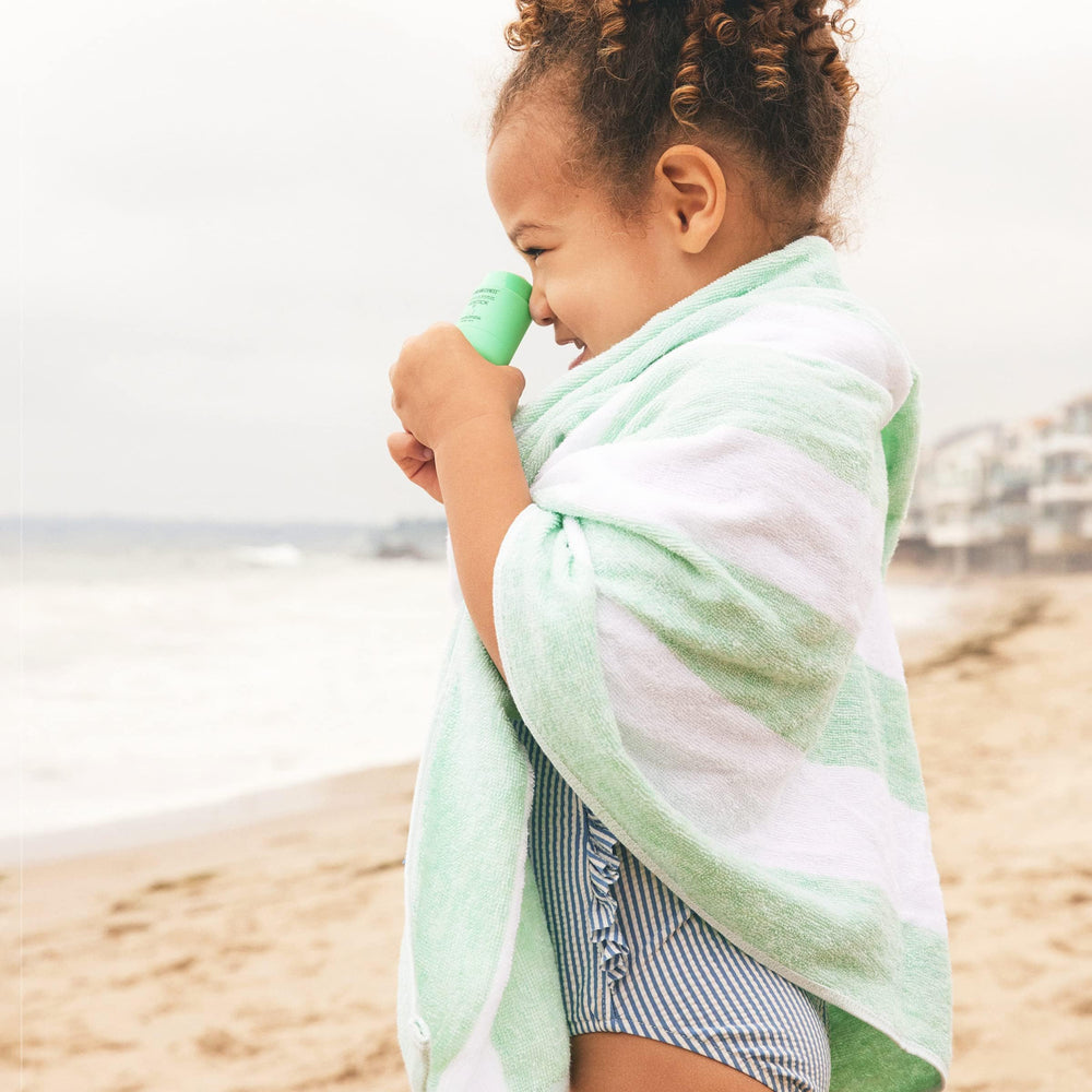 MDSolarSciences Mineral KidStick zinc oxide provides pigment-free coverage