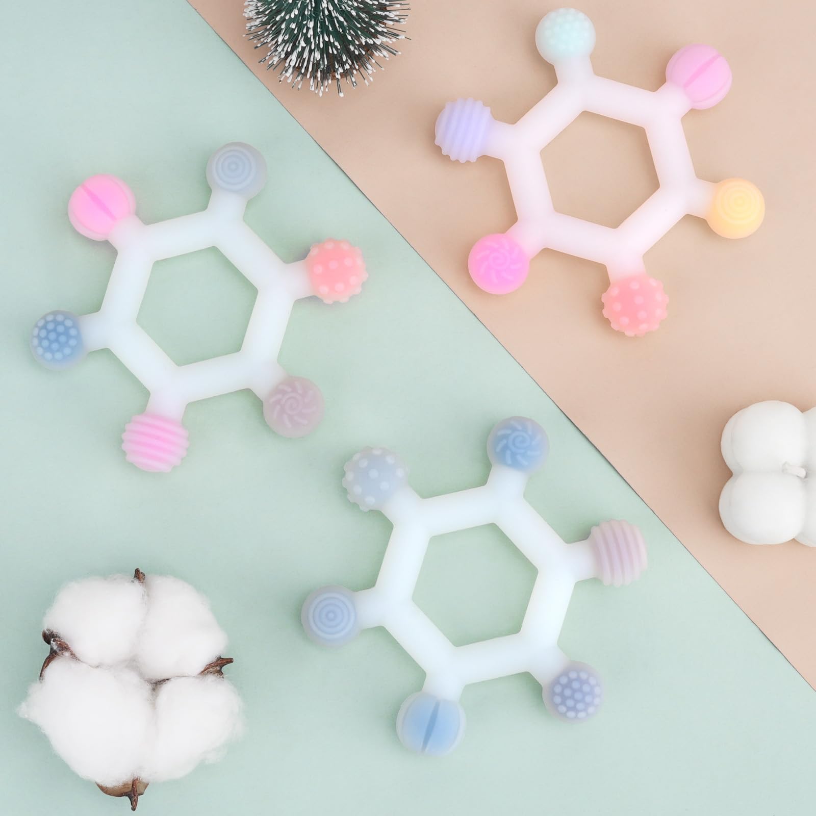 Meartchy BPA-free silicone teether safe for mouthing and teething sessions.
