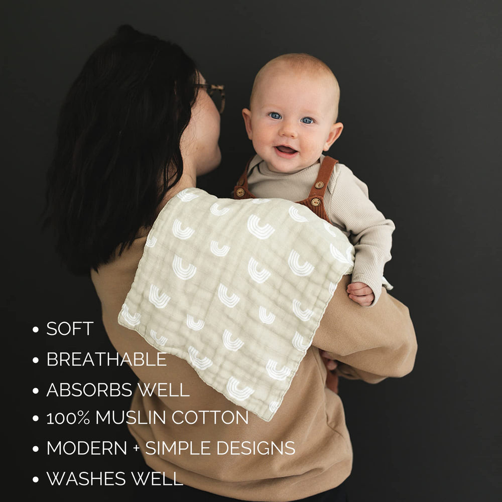Mebie Baby burp cloths minimize messes during spits and dribbles.