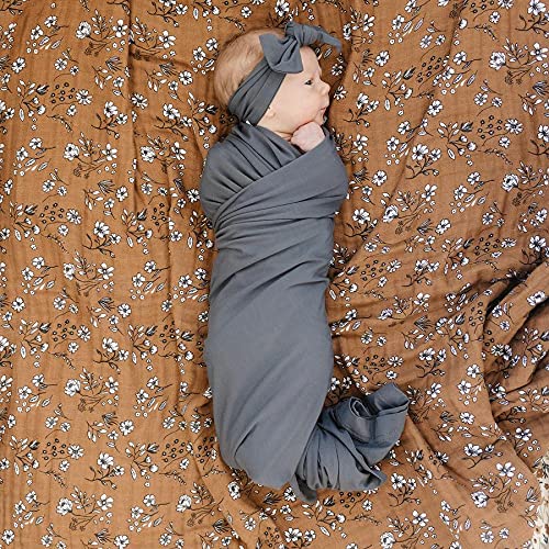 Mebie Baby Charcoal Stretch Swaddle close-up shows breathable rayon-spandex fabric.