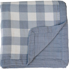 Mebie Baby dusty blue gingham quilt, cozy, breathable blanket for newborns.