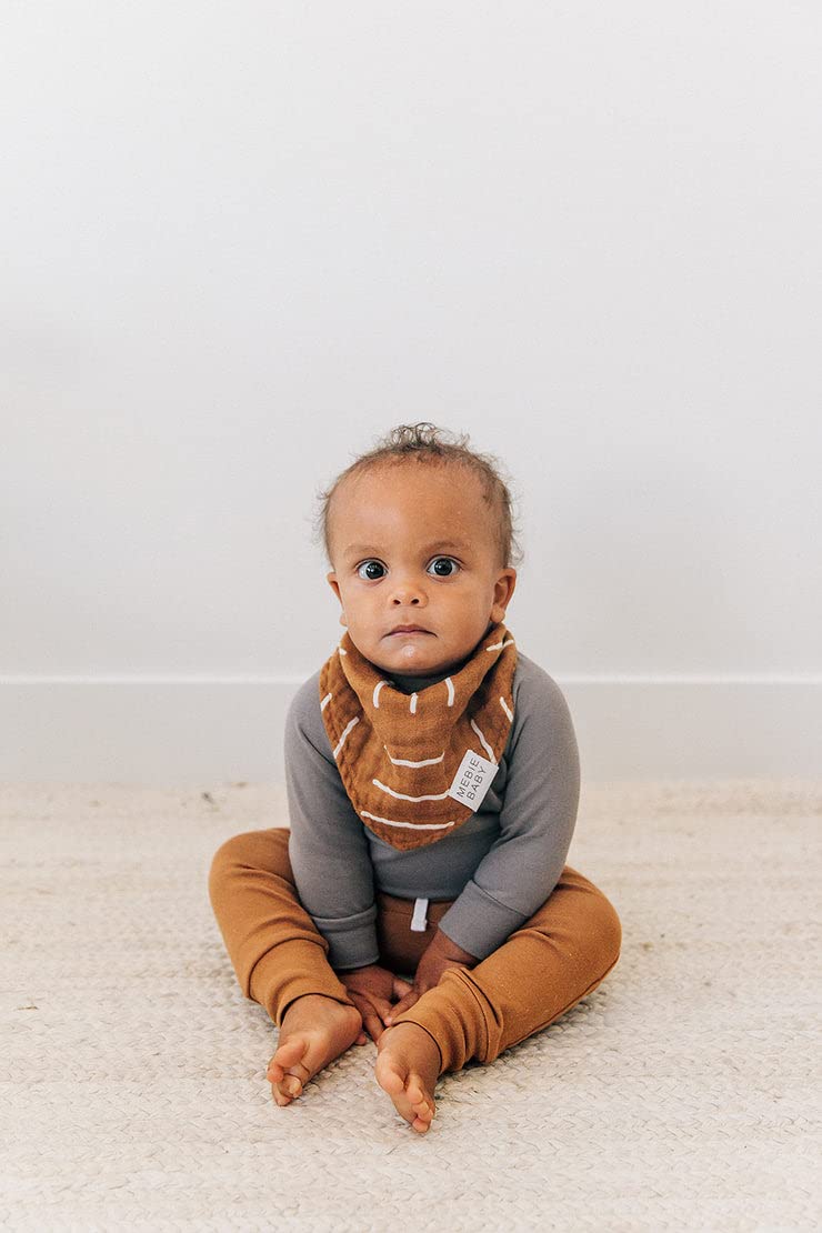 Mebie Baby gift registry bib set ideal for thoughtful baby shower gifts.