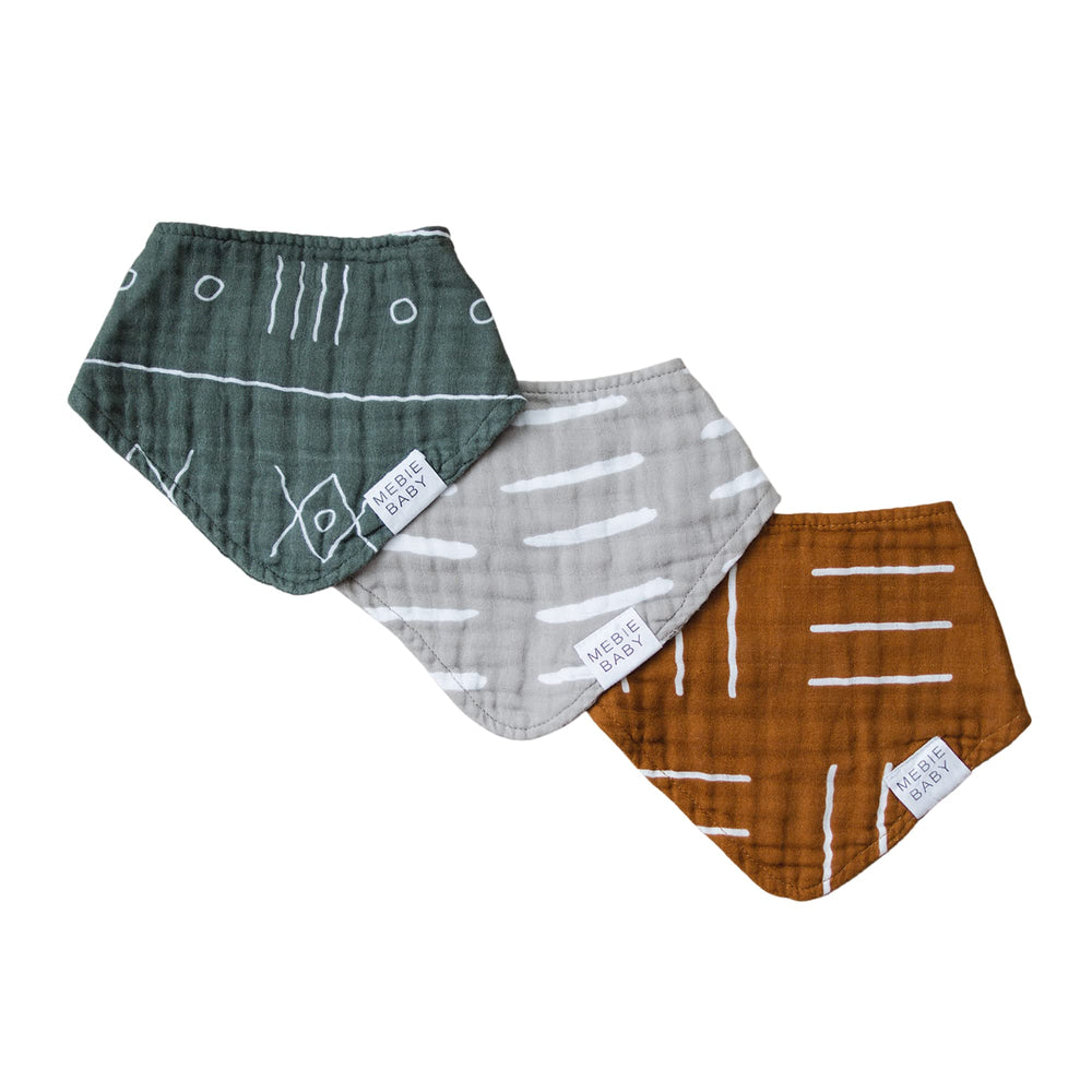Mebie Baby muslin bib prints pack 3 keeps outfits neat and stylish during meals.