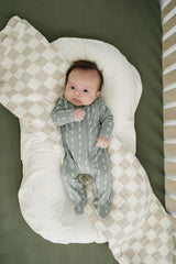 Mebie Baby muslin quilt soft fabric design suitable for nursery decor and comfort