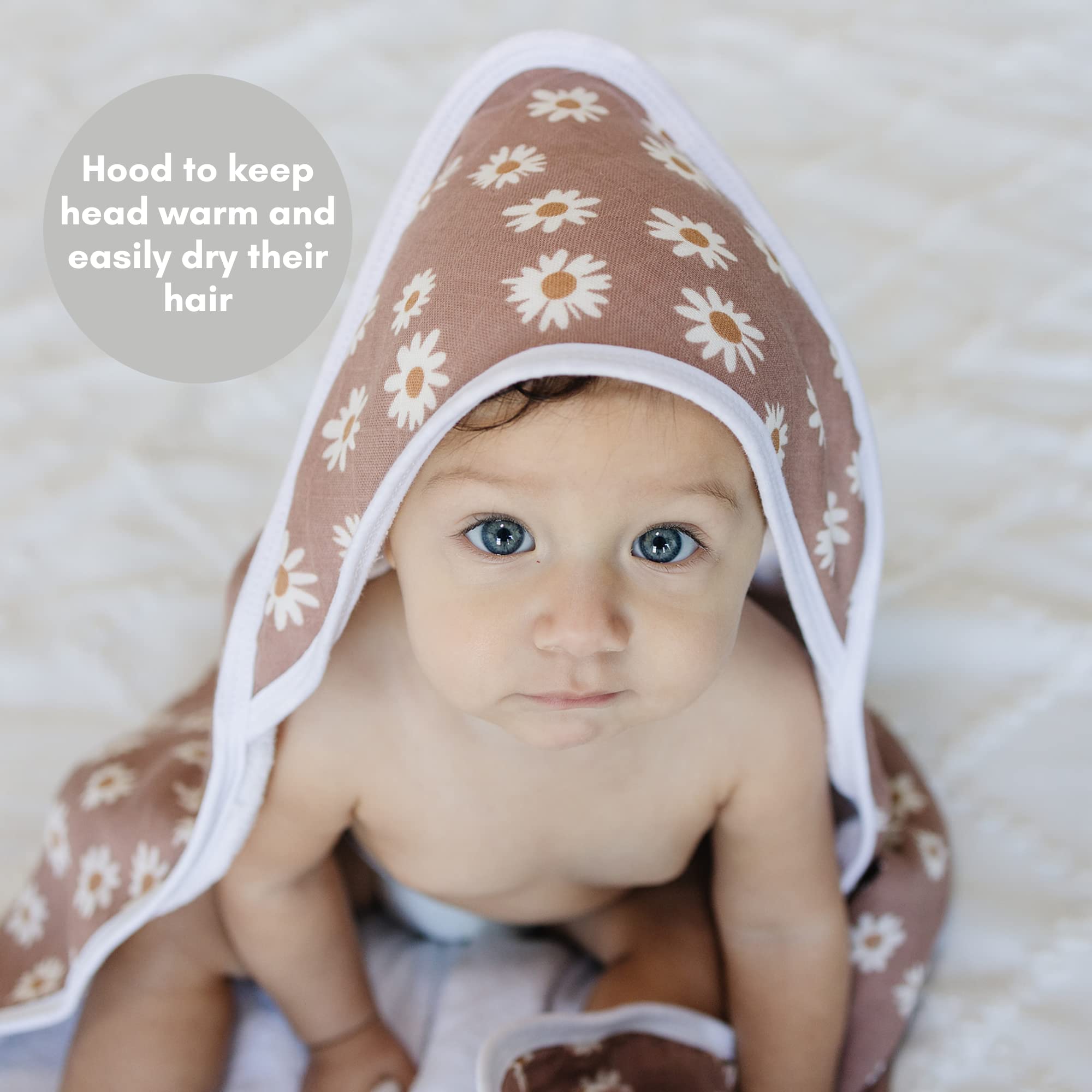 Mebie Baby muslin fabric close-up highlights breathable softness for sensitive skin.