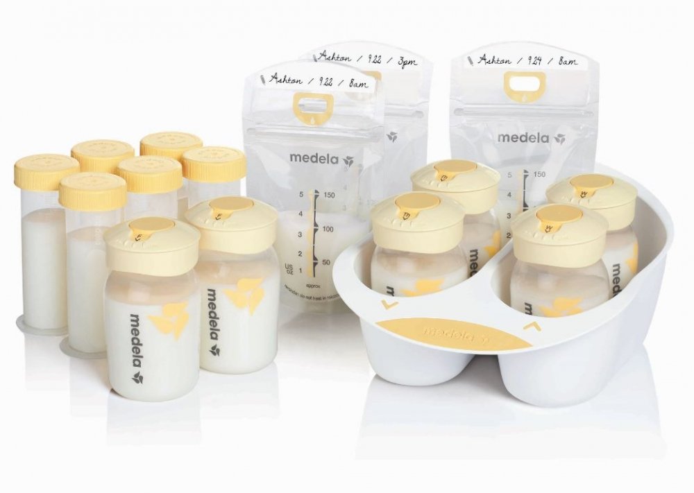 Medela 5oz breast milk bottle for easy storage and quick feeding