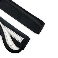 Medsuo pram-strap-cover application illustrates stroller use for gentle comfort.