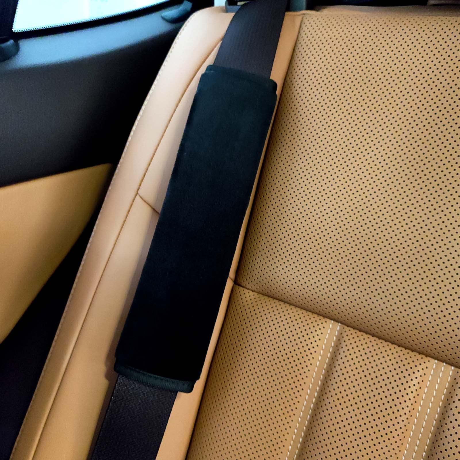 Medsuo seat-belt-pad-care-cleaning demonstrates easy maintenance.