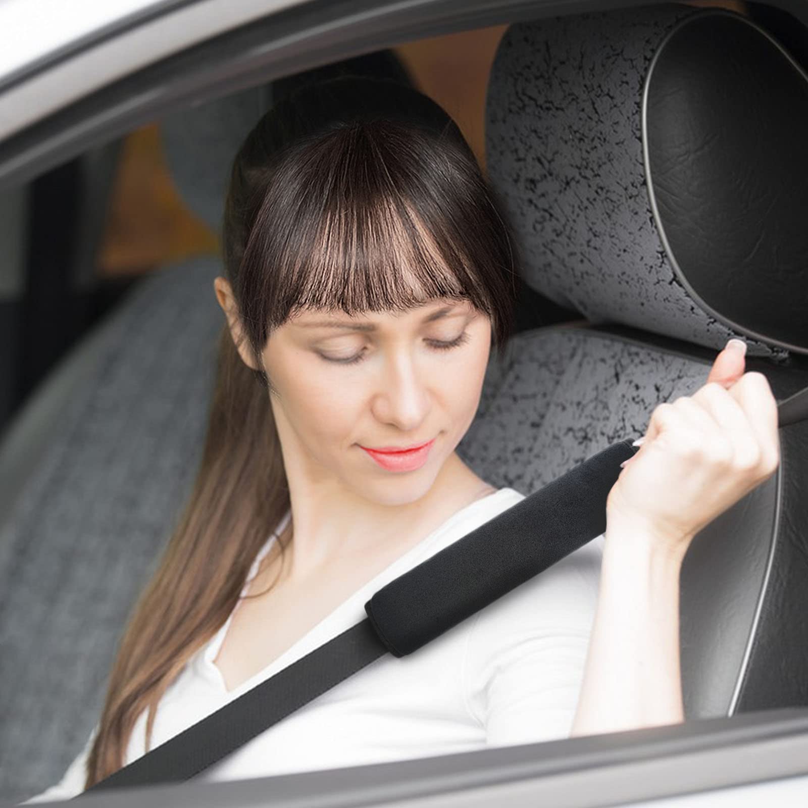 Medsuo stroller-strap-pad-wrapped shows easy fit and security.