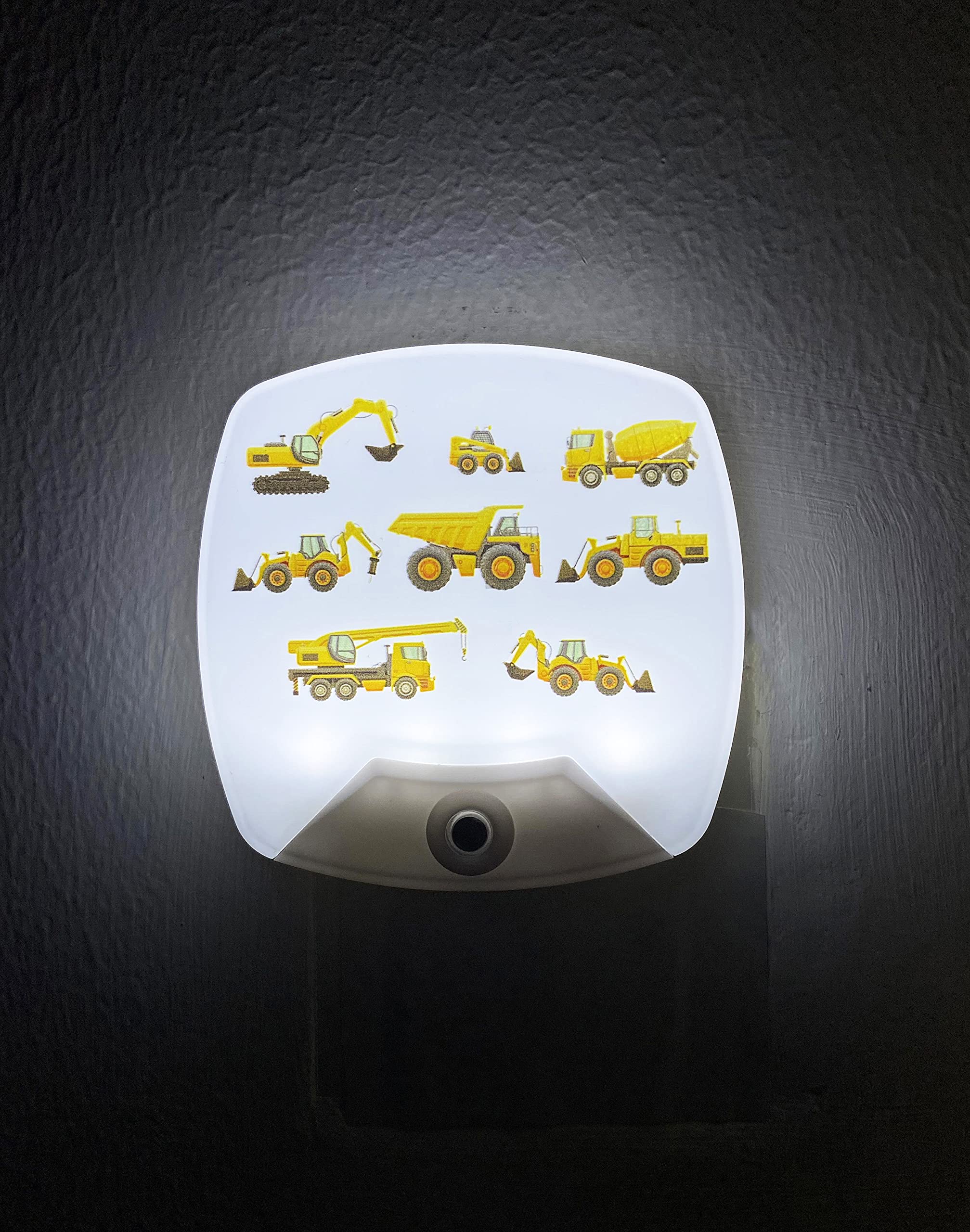 Omeet two-pack night lights deliver reliable nighttime illumination for kids.
