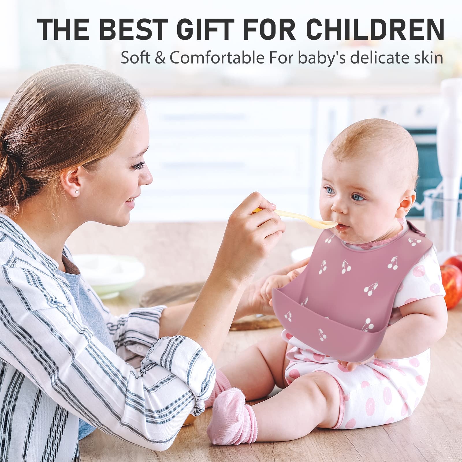 ME.FAN silicone bib has a waterproof surface that cleans easily.