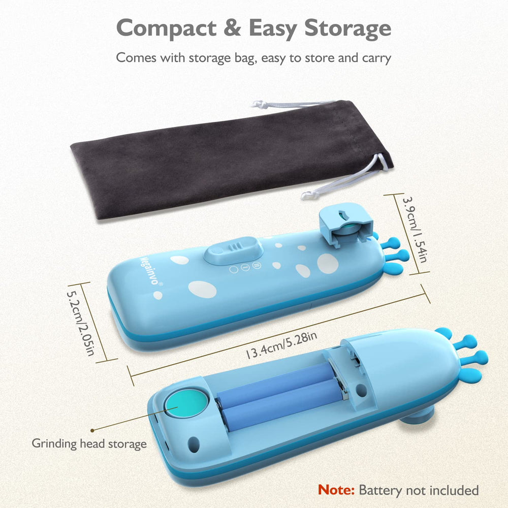 Megainvo baby nail trimmer blue in-use image demonstrates safe on-the-go grooming.