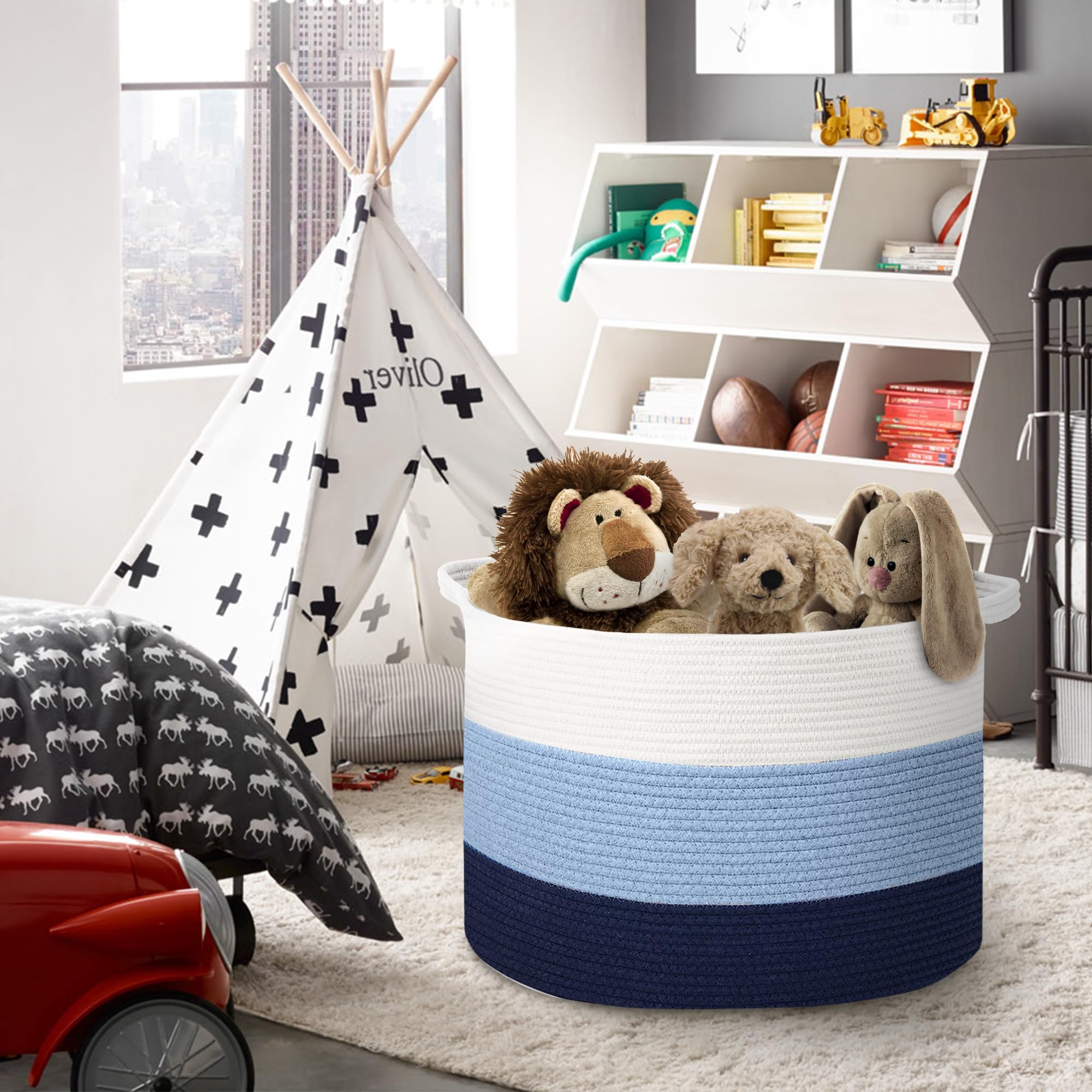 MEGASKET toy basket handles transport easily