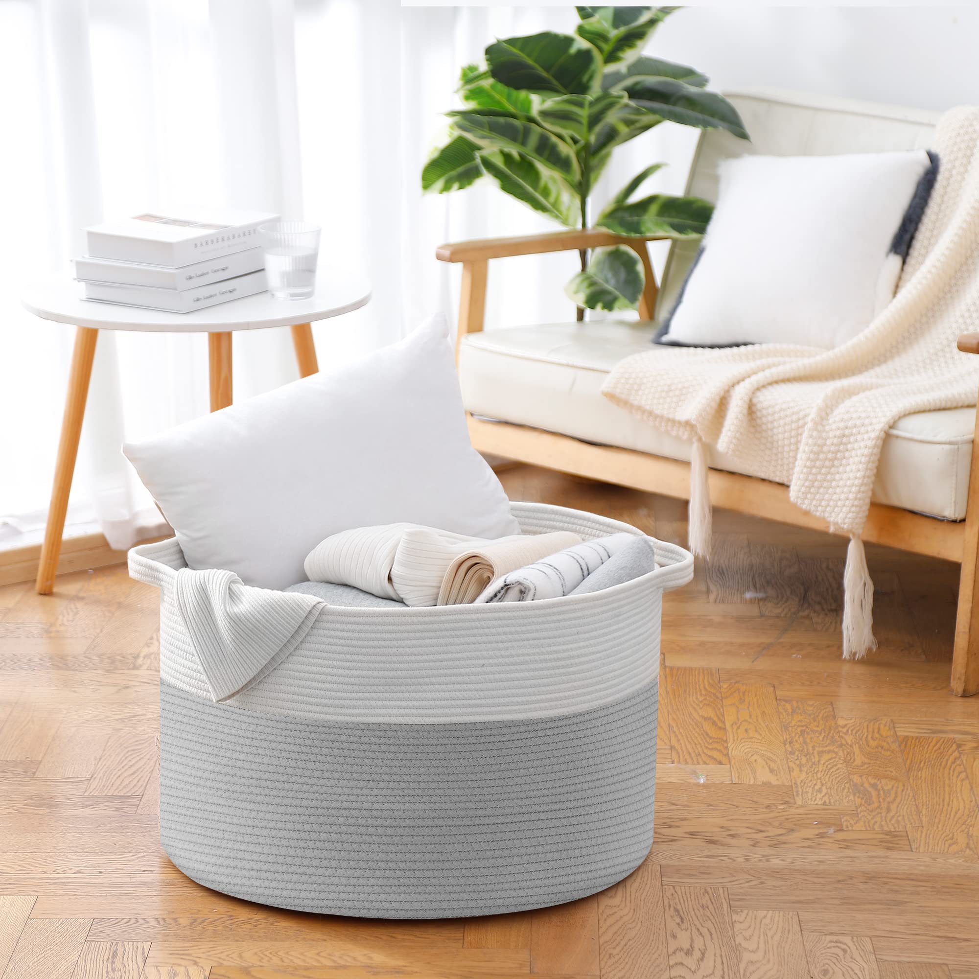 MEGASKET XXXL storage bin complements modern decor with neutral tones.