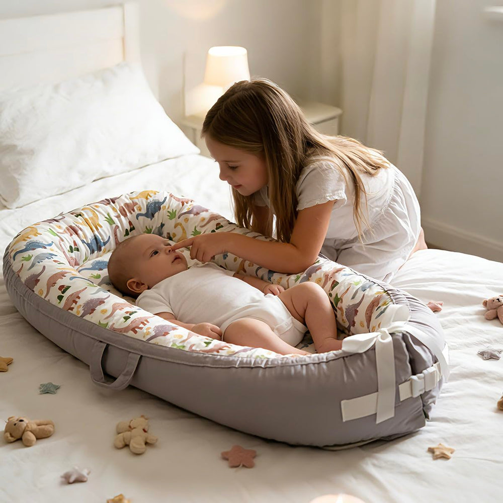 Meindoovm baby lounger carry handles – easy to move around the home.