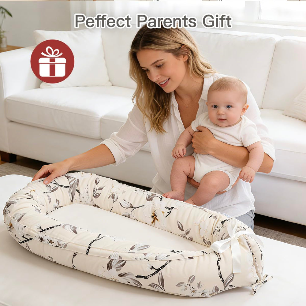 Meindoovm baby lounger portable carry handles make trips easier.