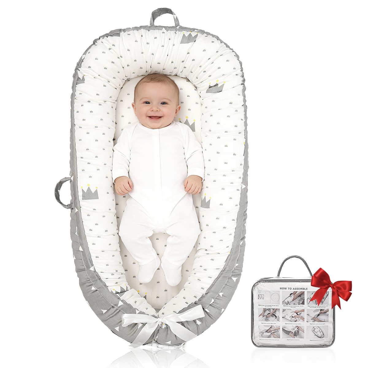 Meindoovm baby lounger with soft organic cotton surface for gentle daytime comfort.