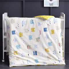 MEJU Cat Kitty pillowcase detail shows the cartoon motif and durable cotton for all-night use.
