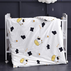 MEJU pillowcase close-up showing smooth seams for cozy naps