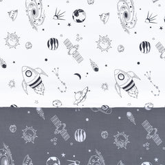 MEJU Rocket Planet fabric close-up highlights breathable cotton for cool, comfortable sleep.