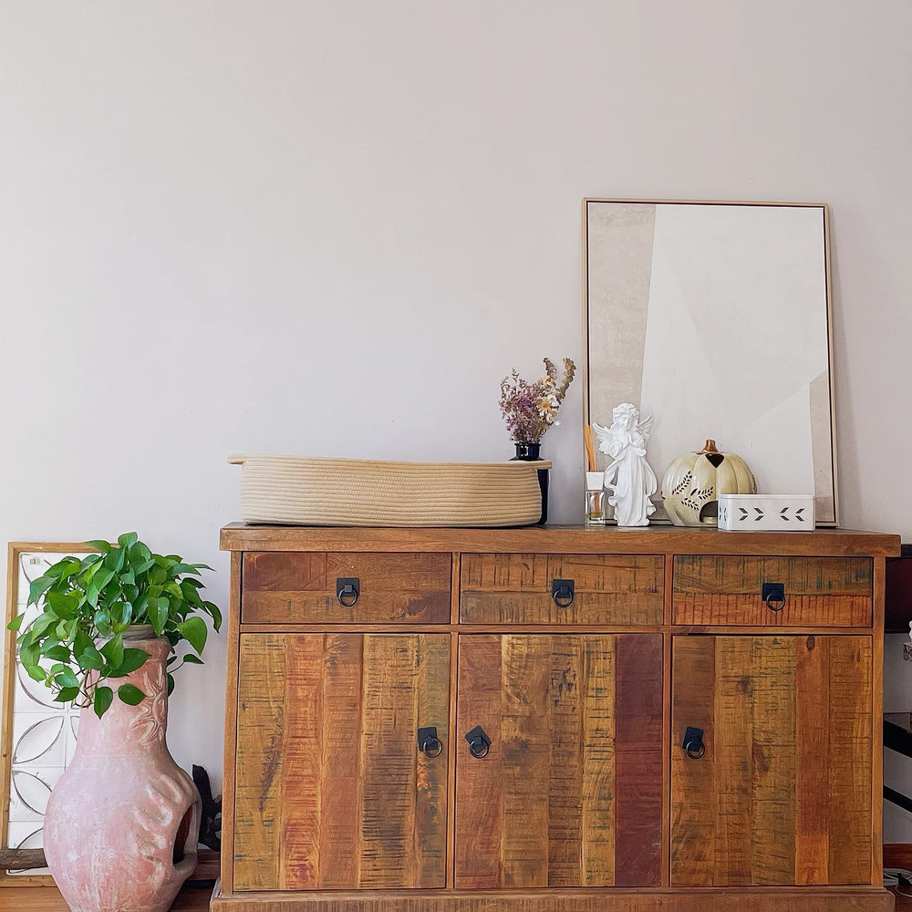 Meloom basket as nursery organizer and decor element