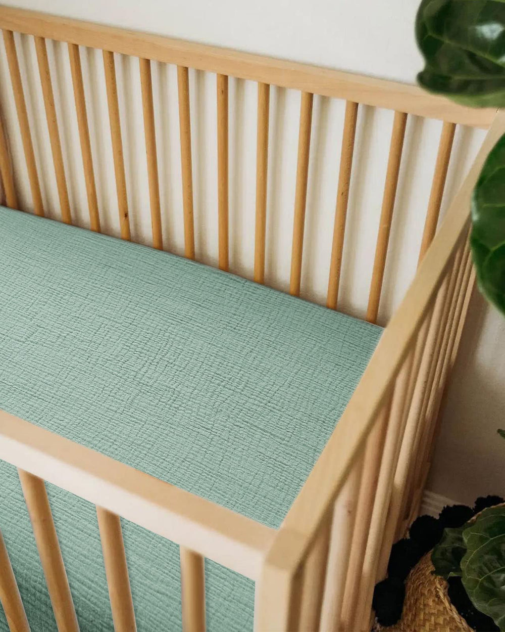 Meowcards easy-care fabric stays soft after washes, resisting fading and pilling.