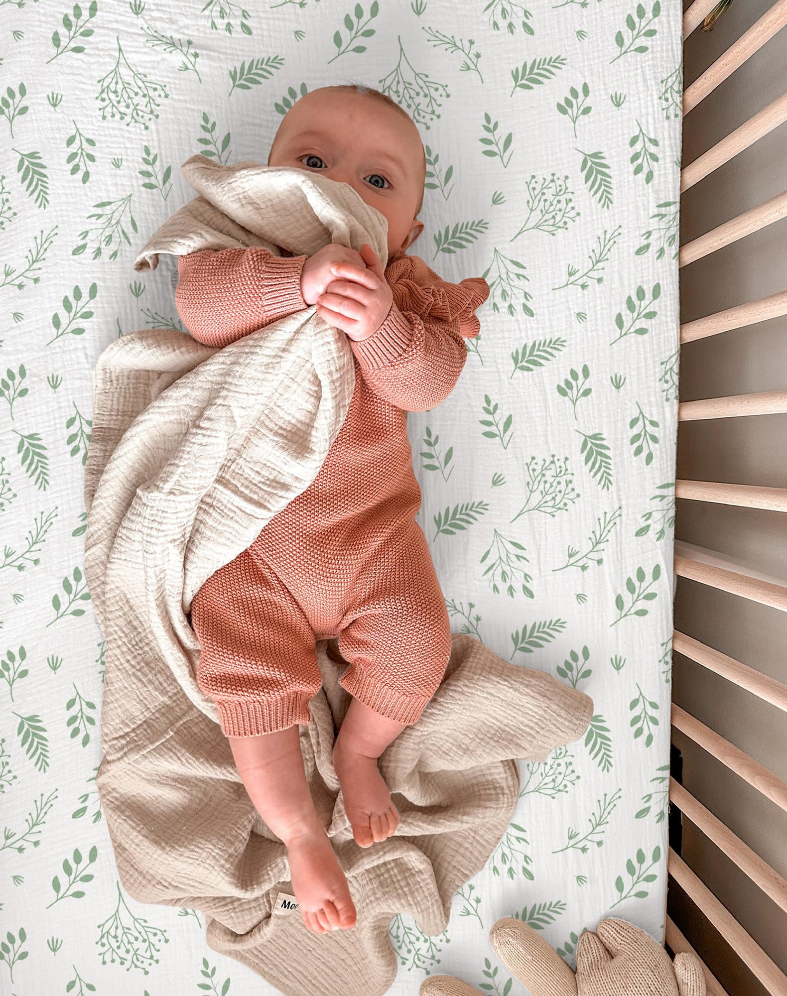 Meowcards gift-pack crib sheets ideal for baby showers or new arrival