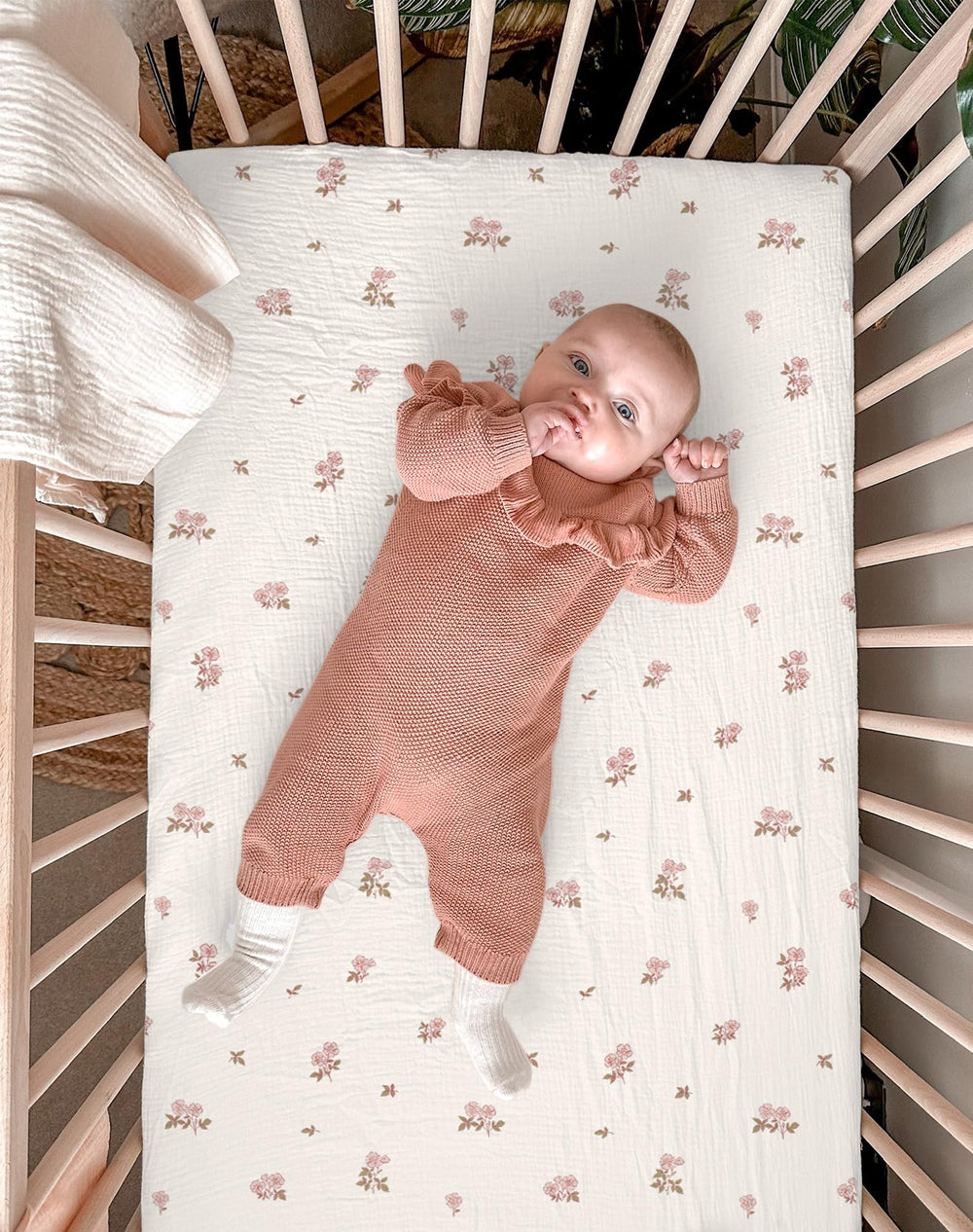 Meowcards mini crib sheets Vintage Blossom pink on baby bed promoting calm sleep