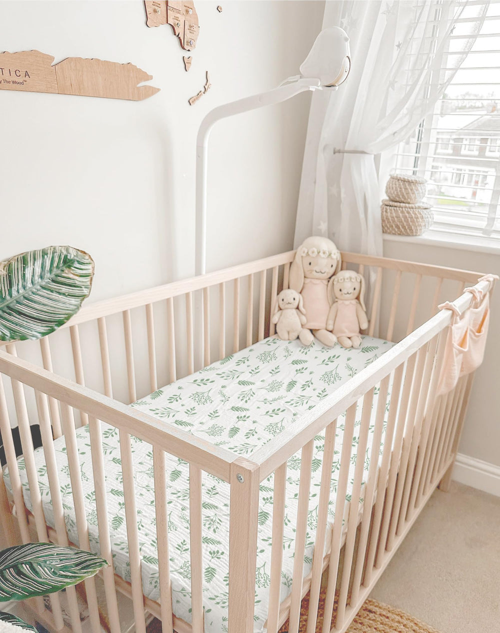 Meowcards Pack-n-Play Sheet muslin-texture captures breathable softness for daytime naps