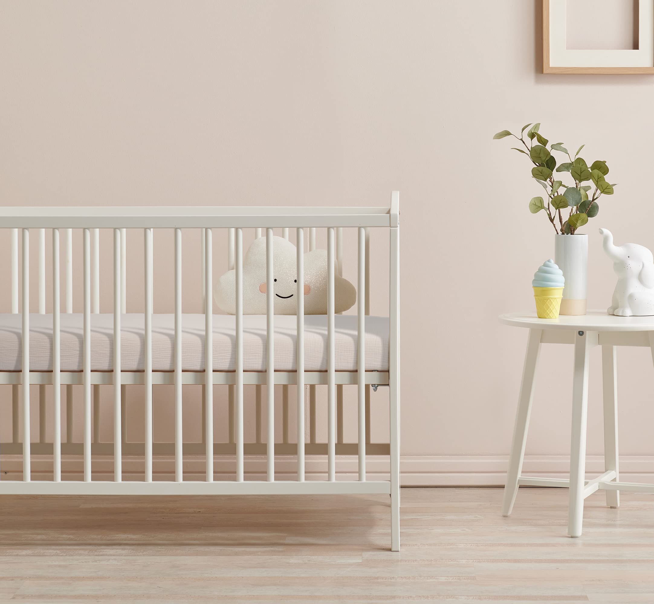 Meracorallo Fog color tone sheet complements modern nursery decor.