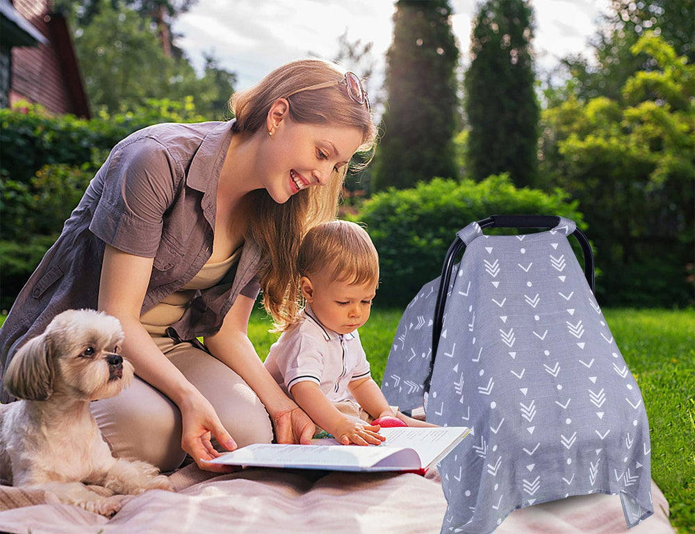 Metplus stroller cover Arrow design stays lightweight and folds compactly.