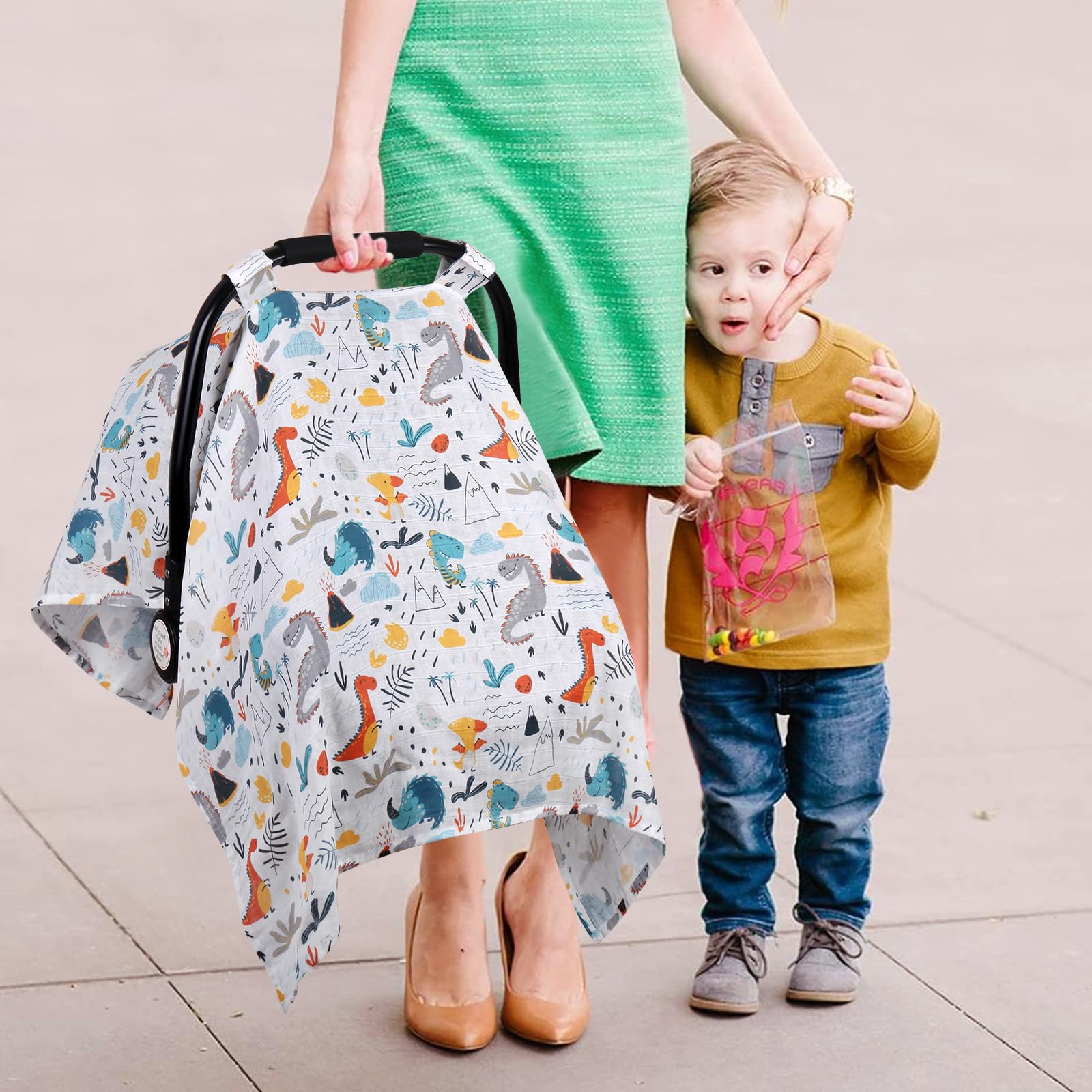 Metplus Muslin Carseat Cover durable, machine-washable for everyday use.